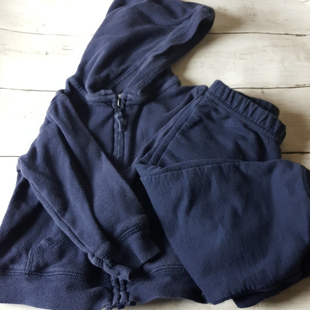 Navy Blue Carter' s Sweatsuit